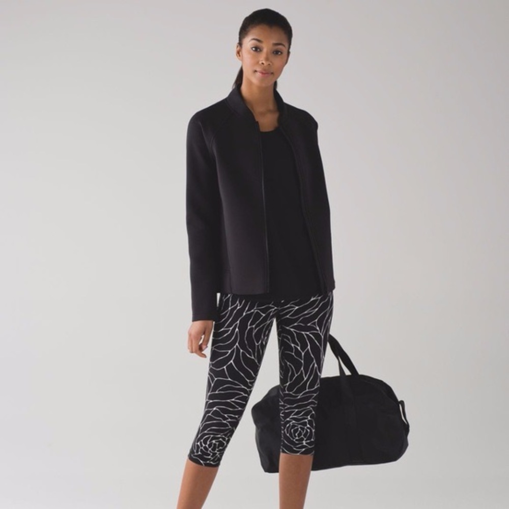 Lululemon Wunder Under Crops 17” Radiate Rose